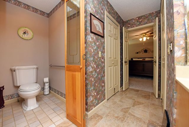 6000 Robinson Road, Young Harris, GA 30582
