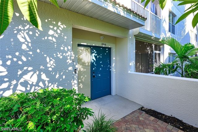 5125 Cedar Springs DR 204, Naples, FL 34110