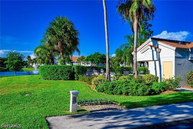 5125 Cedar Springs DR 204, Naples, FL 34110