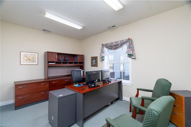 20173 Isle Of Wight Industrial Park RD, Smithfield, VA 23430