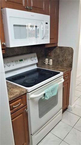 9723 SW 138th Ave IA2L, Miami, FL 33186