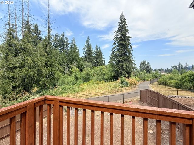 16957 Se KATMAI Ct, Happy Valley, OR 97086