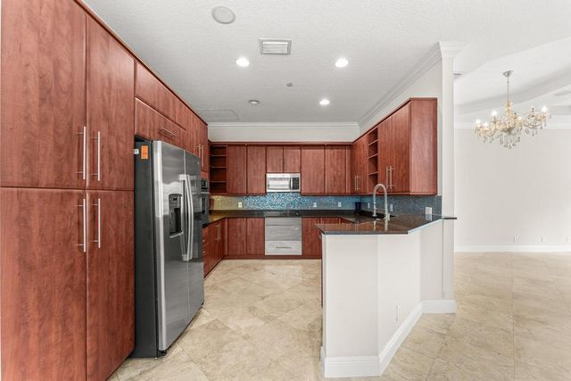 210 NE 69th Circle, Boca Raton, FL 33487