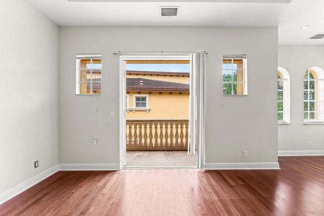 210 NE 69th Circle, Boca Raton, FL 33487