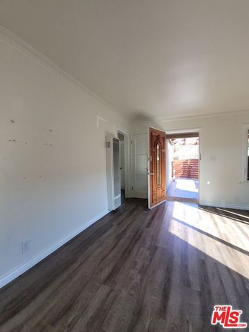 3129 Roberts Avenue, Culver City, CA 90232