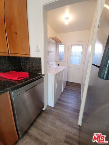 3129 Roberts Avenue, Culver City, CA 90232