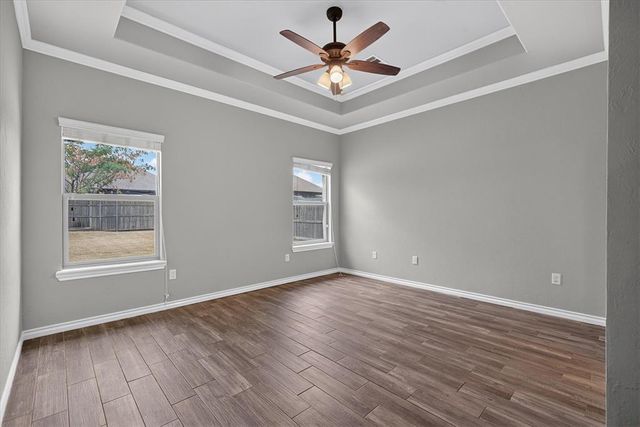 20550 Pioneer Drive, Harrah, OK 73045