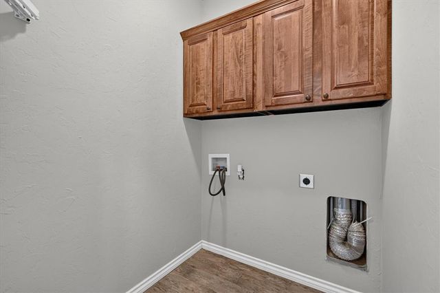 20550 Pioneer Drive, Harrah, OK 73045
