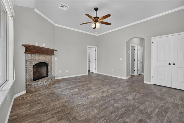 20550 Pioneer Drive, Harrah, OK 73045