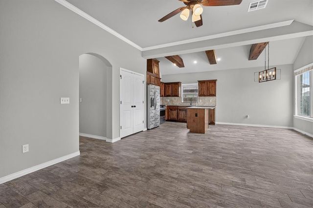 20550 Pioneer Drive, Harrah, OK 73045