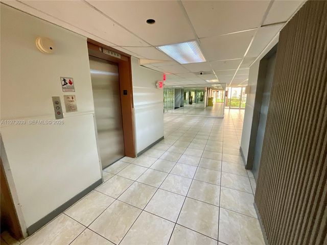 851 Three Islands Blvd 206, Hallandale Beach, FL 33009