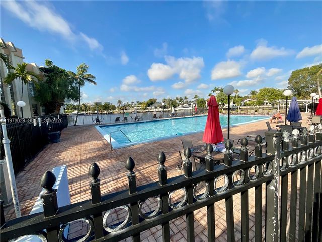 851 Three Islands Blvd 206, Hallandale Beach, FL 33009