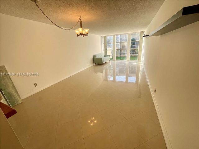 851 Three Islands Blvd 206, Hallandale Beach, FL 33009