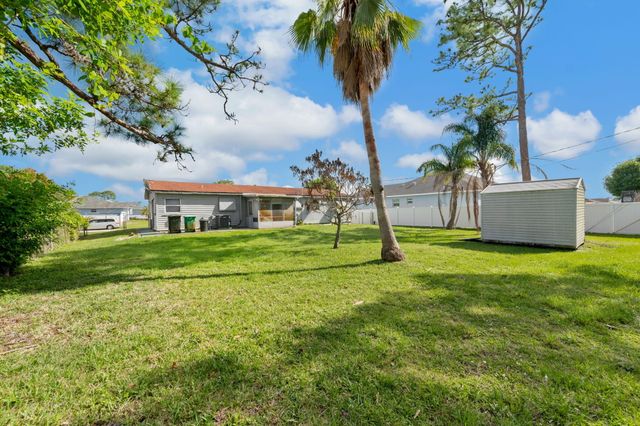 113 SW Starfish Avenue, Port St. Lucie, Port St Lucie, FL 34984