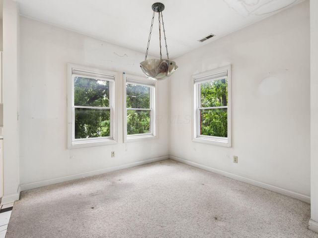 719 Sycamore Place, Columbus, OH 43206