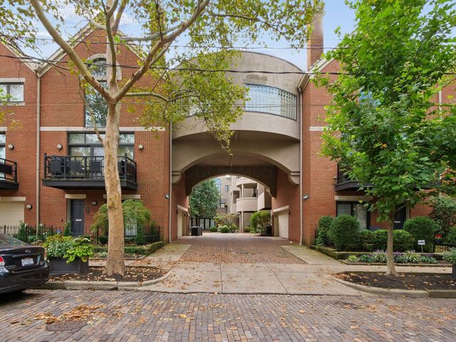 719 Sycamore Place, Columbus, OH 43206
