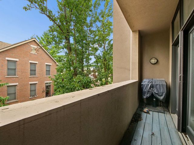 719 Sycamore Place, Columbus, OH 43206