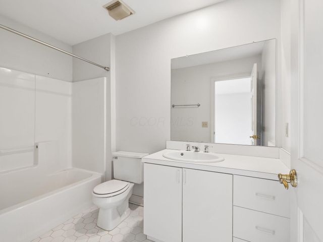 719 Sycamore Place, Columbus, OH 43206