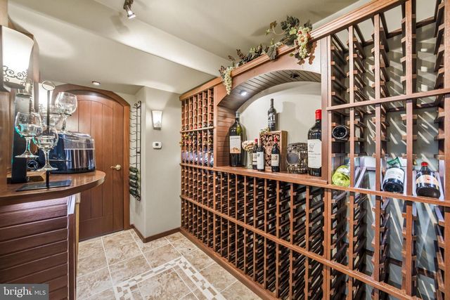 2 TEABERRY DR, Medford, NJ 08055
