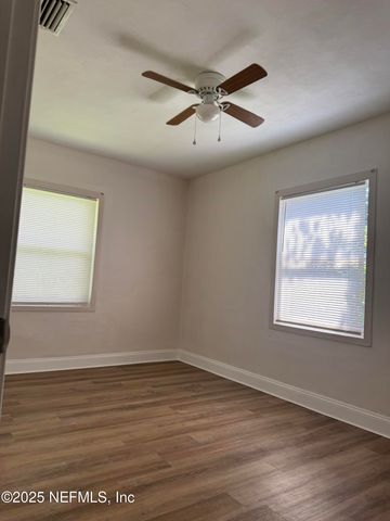 3413 EVE Drive E, Jacksonville, FL 32246