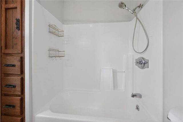 29320 W 153rd Terrace, Gardner, KS 66030