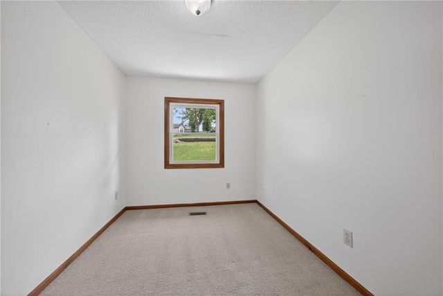 29320 W 153rd Terrace, Gardner, KS 66030