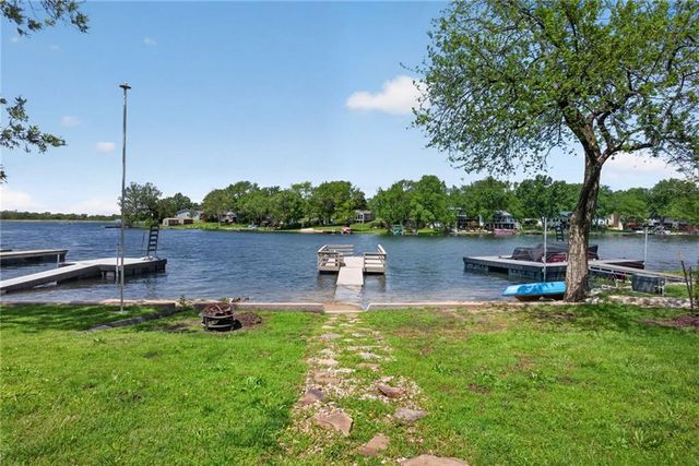 29320 W 153rd Terrace, Gardner, KS 66030