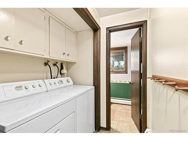 2550 Pierson St, Lakewood, CO 80215