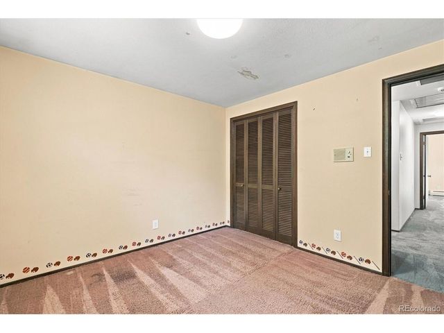 2550 Pierson St, Lakewood, CO 80215