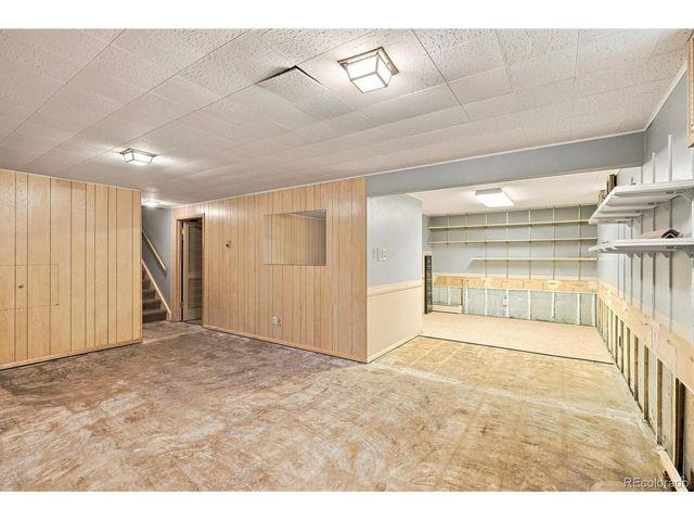 2550 Pierson St, Lakewood, CO 80215