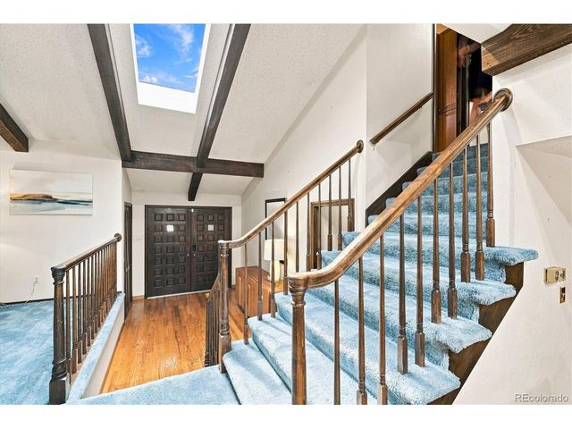 2550 Pierson St, Lakewood, CO 80215
