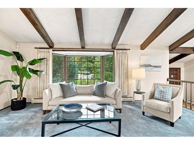 2550 Pierson St, Lakewood, CO 80215