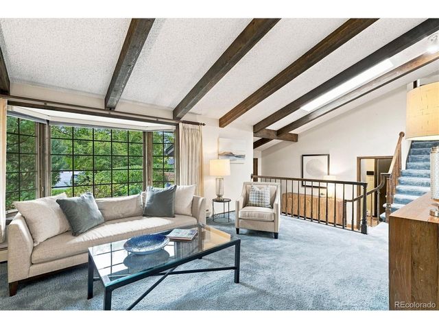 2550 Pierson St, Lakewood, CO 80215