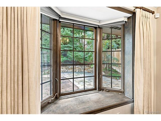 2550 Pierson St, Lakewood, CO 80215