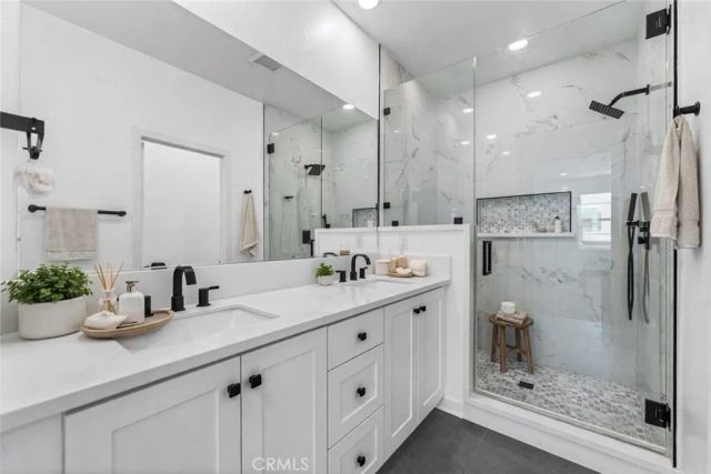 27568 Heron Pl, Valencia, CA 91381