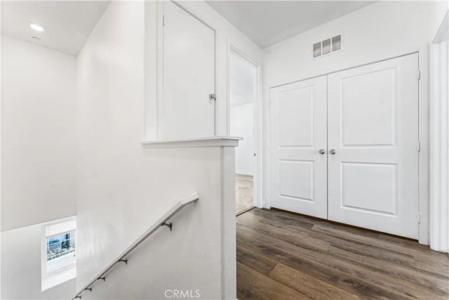 27568 Heron Pl, Valencia, CA 91381