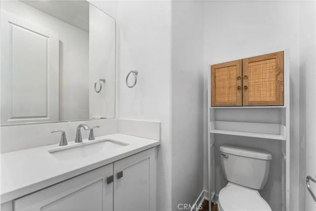 27568 Heron Pl, Valencia, CA 91381