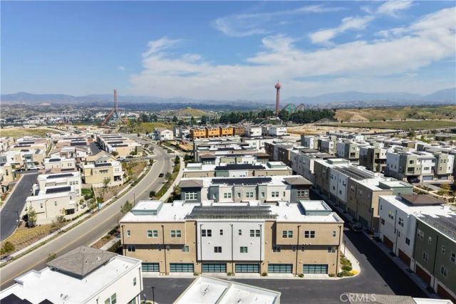 27568 Heron Pl, Valencia, CA 91381