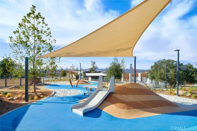 27568 Heron Pl, Valencia, CA 91381