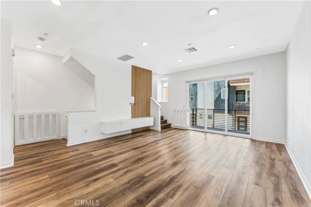 27568 Heron Pl, Valencia, CA 91381