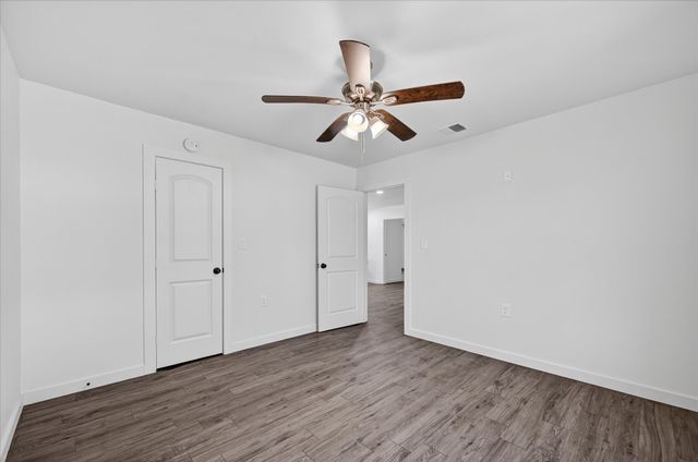 8591 Double Bridge Road, Mabank, TX 75156