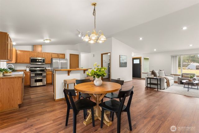 16724 Violet Prairie Road SE, Tenino, WA 98589