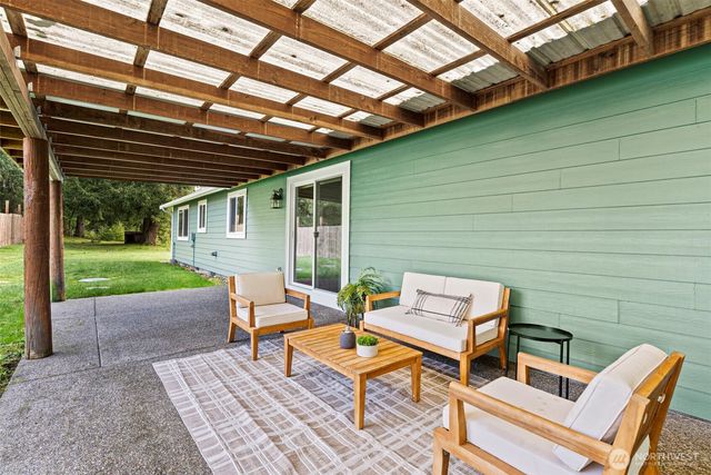 16724 Violet Prairie Road SE, Tenino, WA 98589