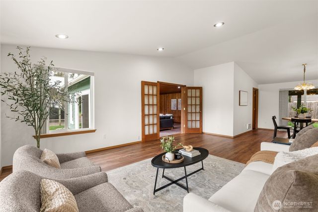 16724 Violet Prairie Road SE, Tenino, WA 98589