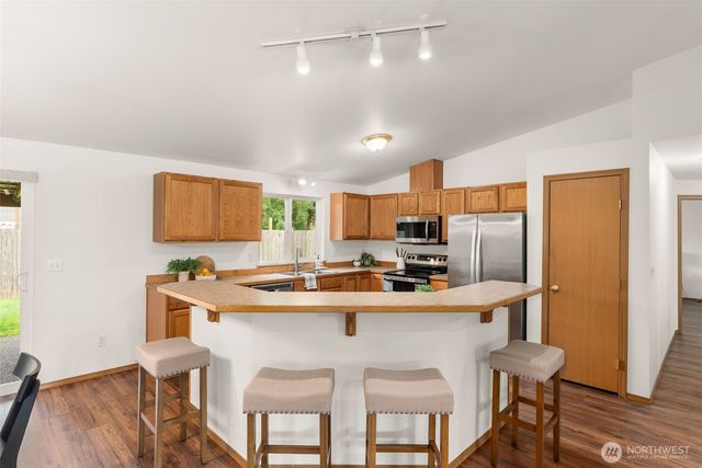 16724 Violet Prairie Road SE, Tenino, WA 98589