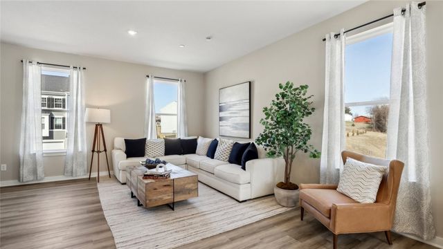 767 Olivia St, Collier Twp, PA 15205