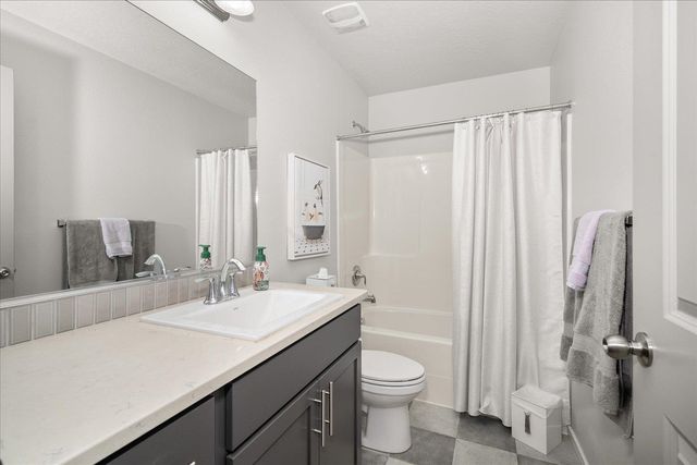 1710 N Arties Rd, Spokane Valley, WA 99016