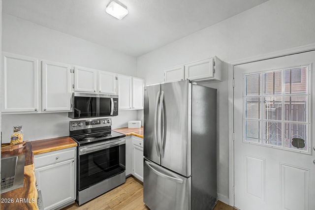 1601 N SABA Street 301, Chandler, AZ 85225