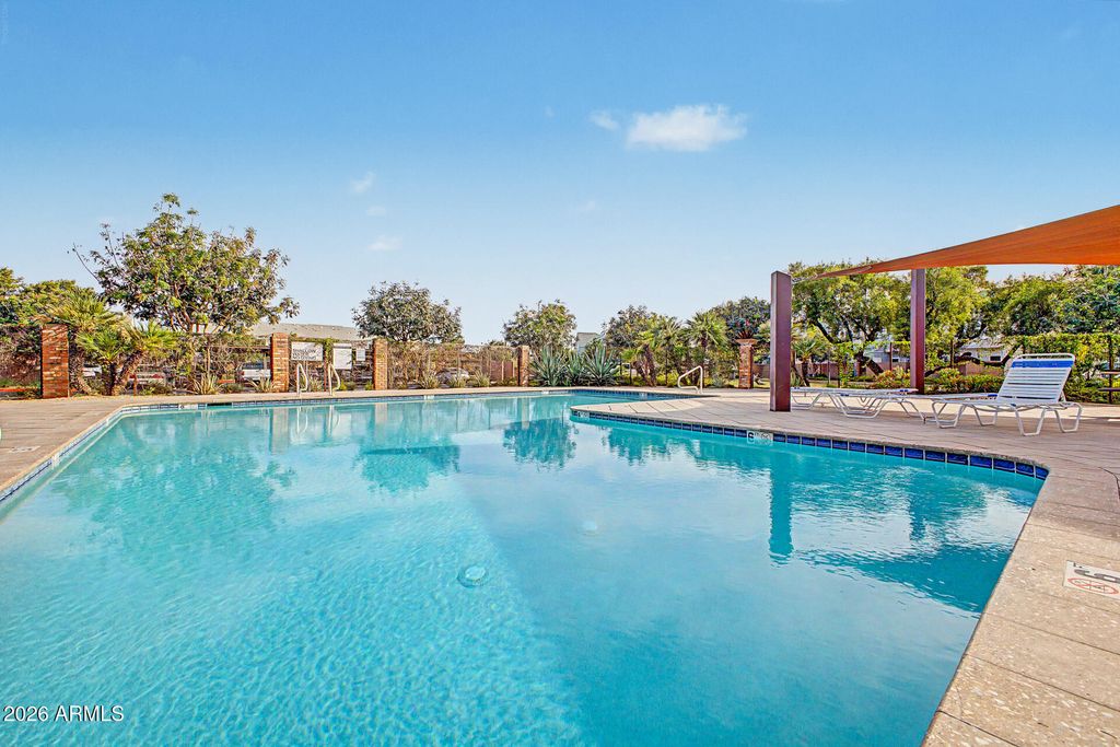 Image 28 of property listing at 1601 N SABA Street 301, Chandler, AZ 85225