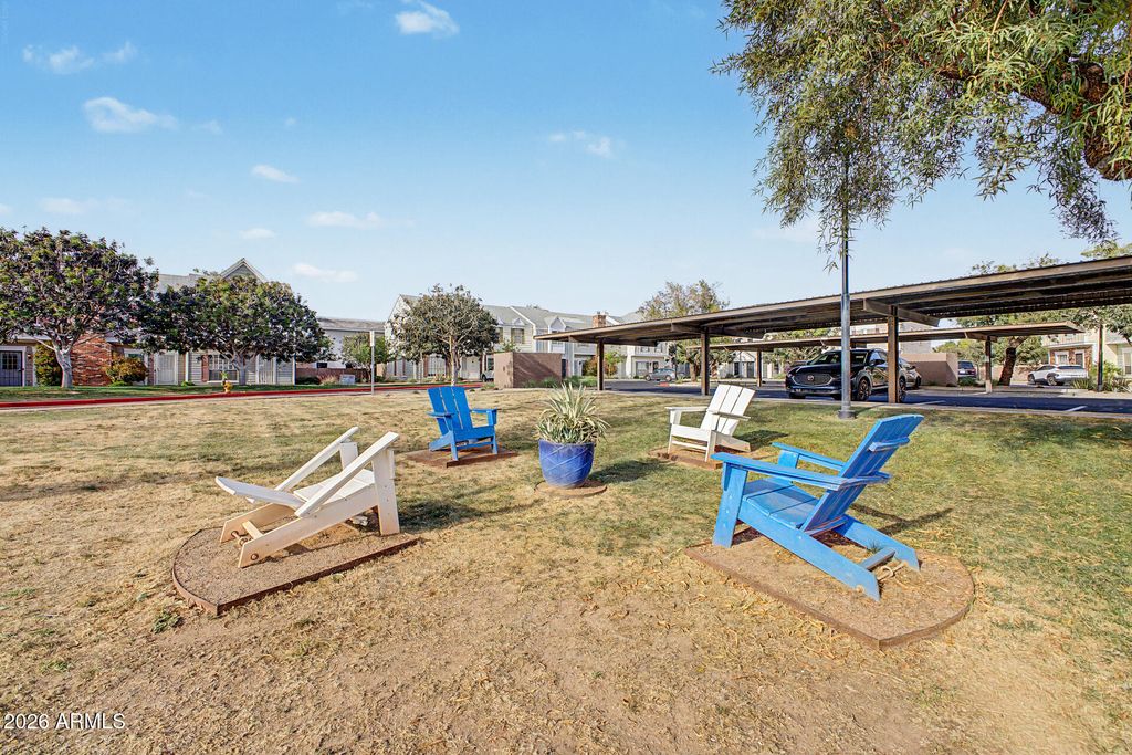 Image 32 of property listing at 1601 N SABA Street 301, Chandler, AZ 85225